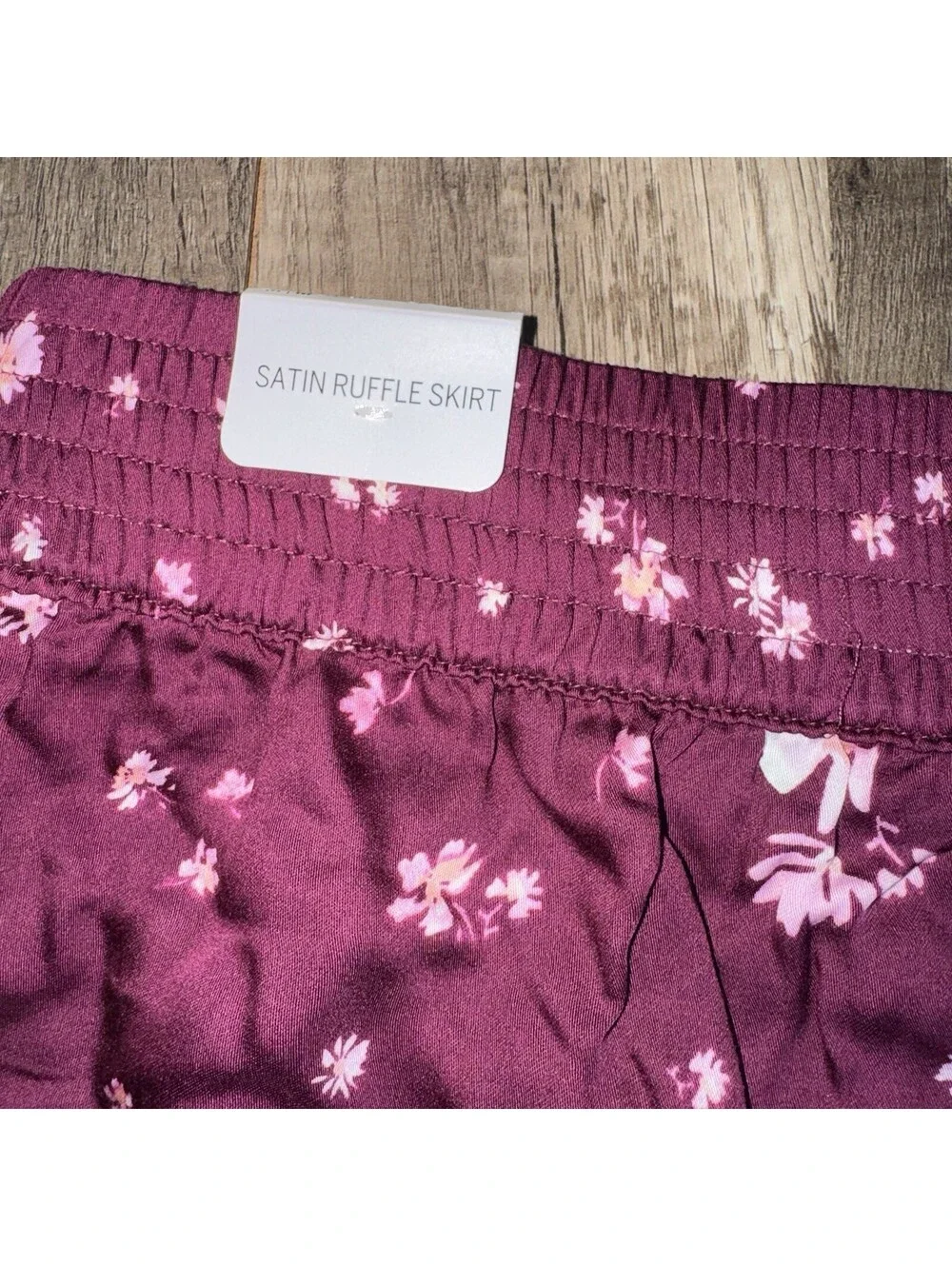 Victoria's Secret PINK Wild Rose Satin Ruffle Skort burgundy Floral Size Medium